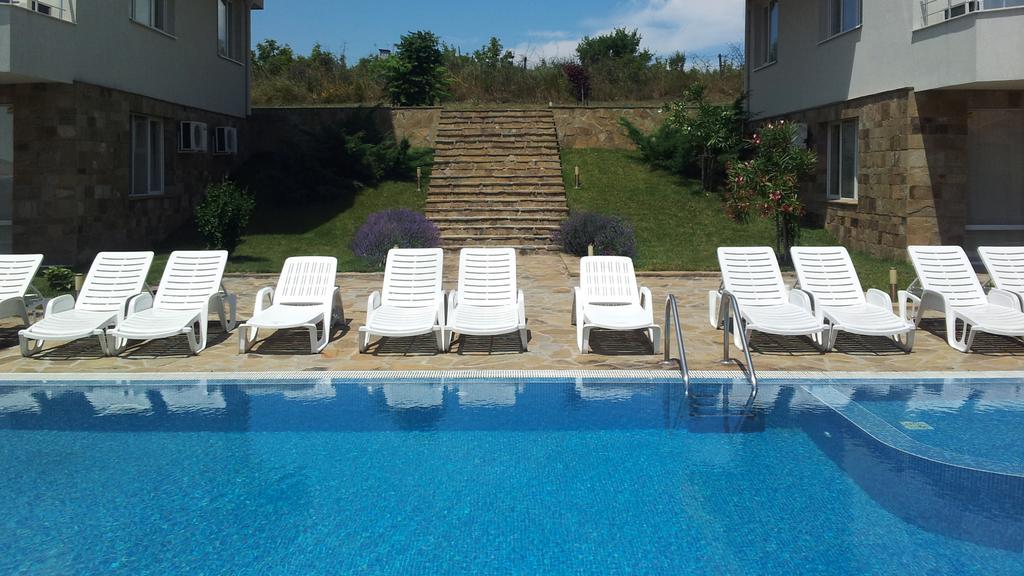 High In The Sky Apartments Sozopol Extérieur photo